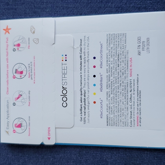 Color Street Pedi set - Picture 2 of 2